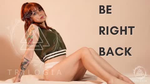 Snapshot of summerprints chatting on 12.13.24 Summer online show from 12.13.24