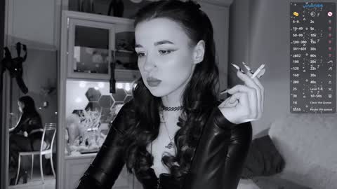 Snapshot of sun_for_you chatting on 12.24.24 Miss Nelly online show from 12.24.24