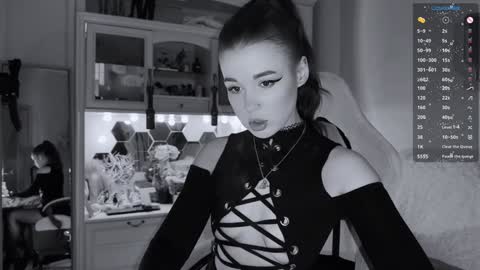 Snapshot of sun_for_you chatting on 12.25.24 Miss Nelly online show from 12.25.24