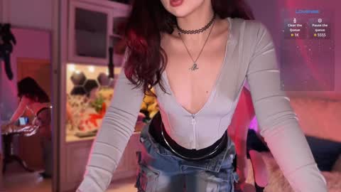 Snapshot of sun_for_you chatting on 01.08.25 Miss Nelly online show from 01.08.25