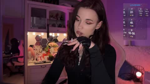 Snapshot of sun_for_you chatting on 01.10.25 Miss Nelly online show from 01.10.25