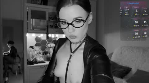 Snapshot of sun_for_you chatting on 02.24.25 Miss Nelly online show from 02.24.25