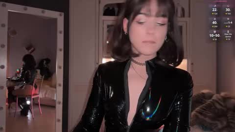 Snapshot of sun_for_you chatting on 09.09.25 Miss Nelly online show from 09.09.25