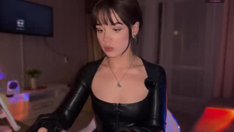 Snapshot of sun_for_you chatting on 10.01.25 Miss Nelly online show from 10.01.25