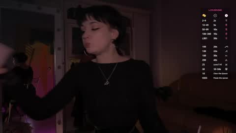 Miss Nelly online show from 05.18.26