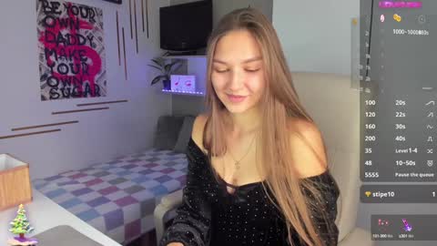 Snapshot of sunlightsofia chatting on 12.17.24 Sofia online show from 12.17.24