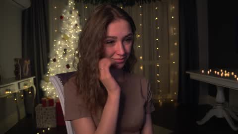 Kate online show from 12.19.24