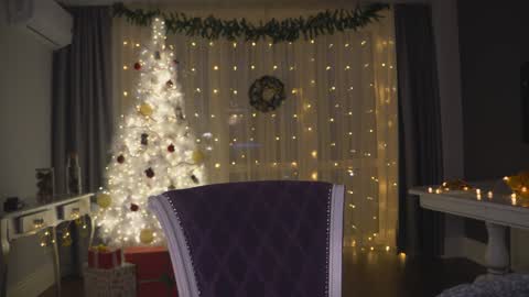 Kate online show from 12.21.24