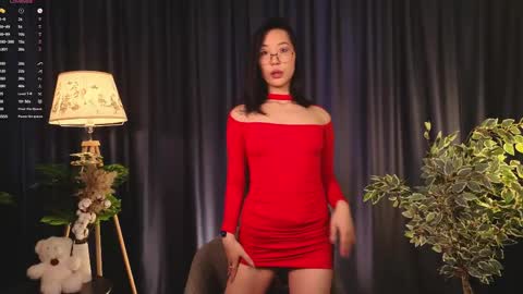 Kiki online show from 04.25.26