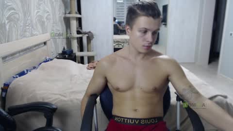 Alice and Sergey online show from 01.08.25