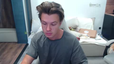 Alice and Sergey online show from 10.02.25