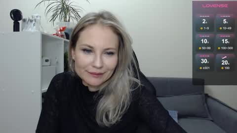 Naomi online show from 03.07.25