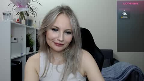 Naomi online show from 03.12.25