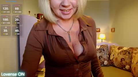 Sunny Katty online show from 07.12.26