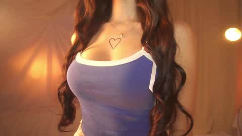 Snapshot of sunny_maria chatting on 10.03.25 Maria online show from 10.03.25