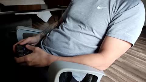 sunny valentine online show from 10.12.25