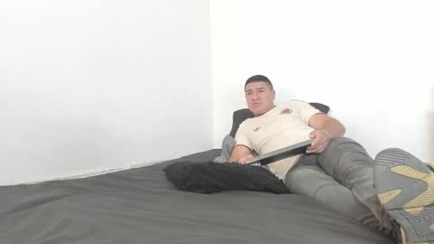 Christian Vanessa online show from 01.29.25