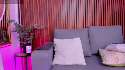 SUNNY online show from 07.04.26