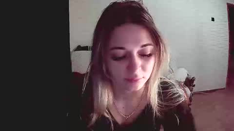 Snapshot of sunnygirlnicole chatting on 01.19.25 SunnyGirlNicole online show from 01.19.25