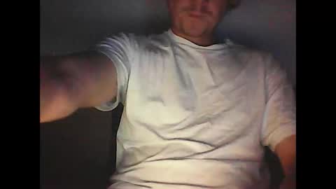Snapshot of sunnygun0 chatting on 10.12.25 sunnygun0 online show from 10.12.25