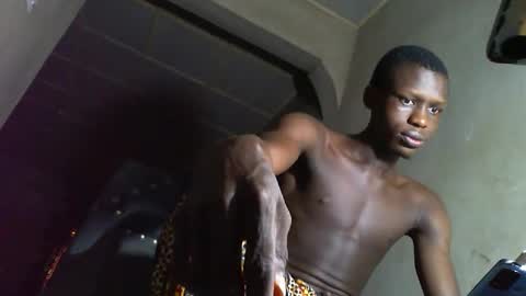 Sunnyblack2 online show from 11.08.25