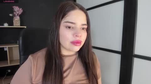 Snapshot of sunnypaytton chatting on 10.01.25 Sunny online show from 10.01.25