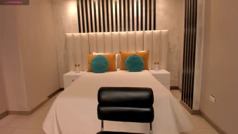 Sunny Rivers online show from 02.17.26