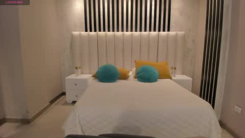 Sunny Rivers online show from 03.27.26