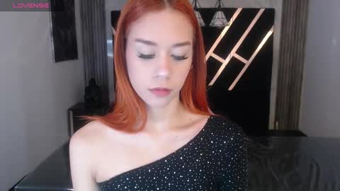 Susana   Mejia online show from 12.18.25