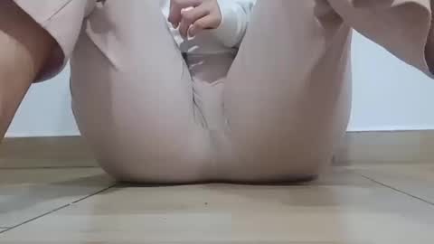 Annie online show from 10.15.25