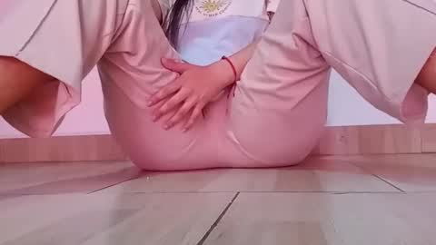 Annie online show from 10.20.25