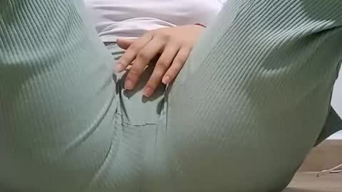 Annie online show from 01.09.26