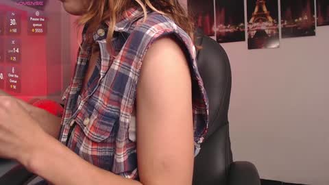 Snapshot of sunshine_gh1 chatting on 01.15.25 Sunshine online show from 01.15.25