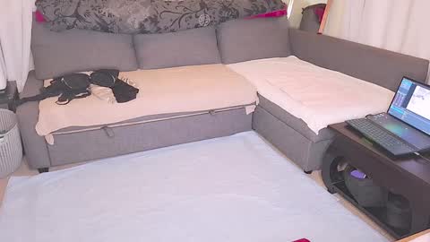 Snapshot of sunshine_sissy chatting on 04.12.26 Sunshine online show from 04.12.26