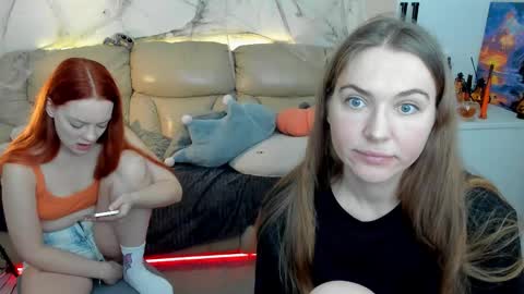 Snapshot of sunshunexxx chatting on 11.02.25 SunShuneXxX online show from 11.02.25