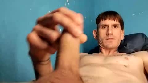 Snapshot of sunsweetsavage chatting on 10.23.25 BIGDGEE online show from 10.23.25