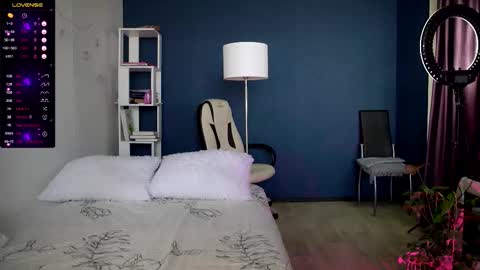 ANNApvt open full info in bio online show from 12.16.25