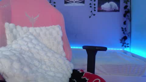 Milana Scarlett online show from 03.06.25