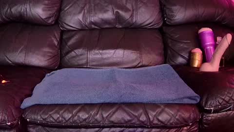 Thomas online show from 12.16.24