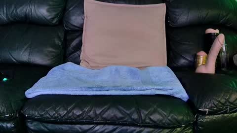 Thomas online show from 12.27.24