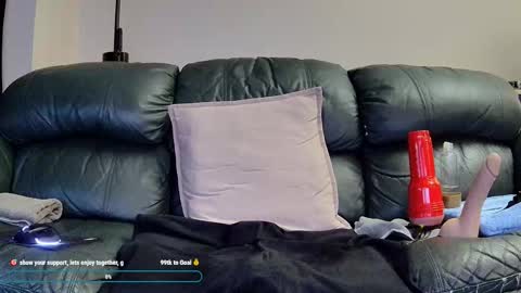 Snapshot of superduty5speed chatting on 03.14.26 Thomas online show from 03.14.26