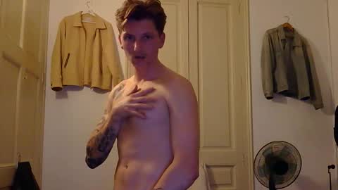 Snapshot of superhardxxxx chatting on 12.13.25 Ctrl My Body online show from 12.13.25