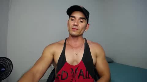 Snapshot of supermen_03 chatting on 12.26.24 jhosh online show from 12.26.24