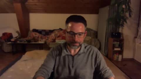 supersquirrel81 online show from 01.05.26