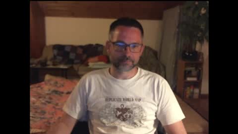 supersquirrel81 online show from 04.12.26