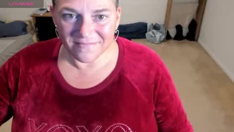 Snapshot of supervagtastic chatting on 10.10.25 Supervagtastic online show from 10.10.25