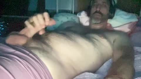 SurfGuy82 online show from 09.10.25