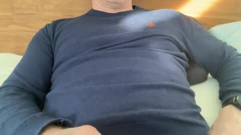 surfstar81 online show from 11.23.25