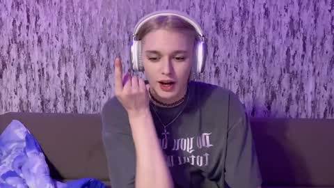 Vladiva online show from 01.24.25