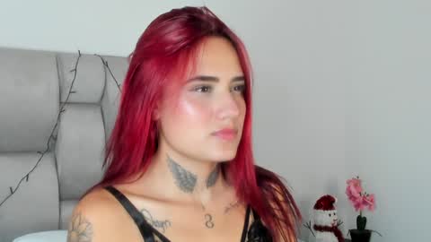 Snapshot of susan_sweet7 chatting on 01.03.25 Susan online show from 01.03.25